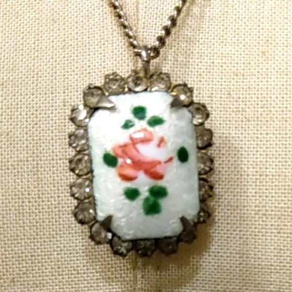 Vtg Guilloche Enamel Pink Rose Rhinestone Pendant Necklace Cottagecore Lolita - Picture 1 of 10